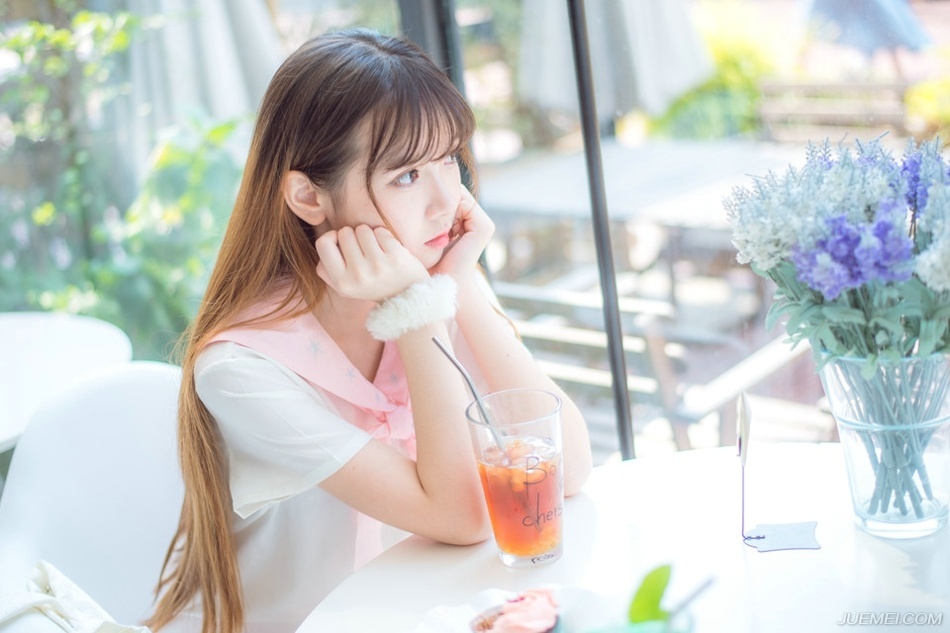 我们的友谊，会比新闻联播还要长久。